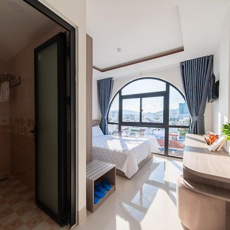 Uy Duong Hotel & Apartment - Nha Trang Exteriör bild