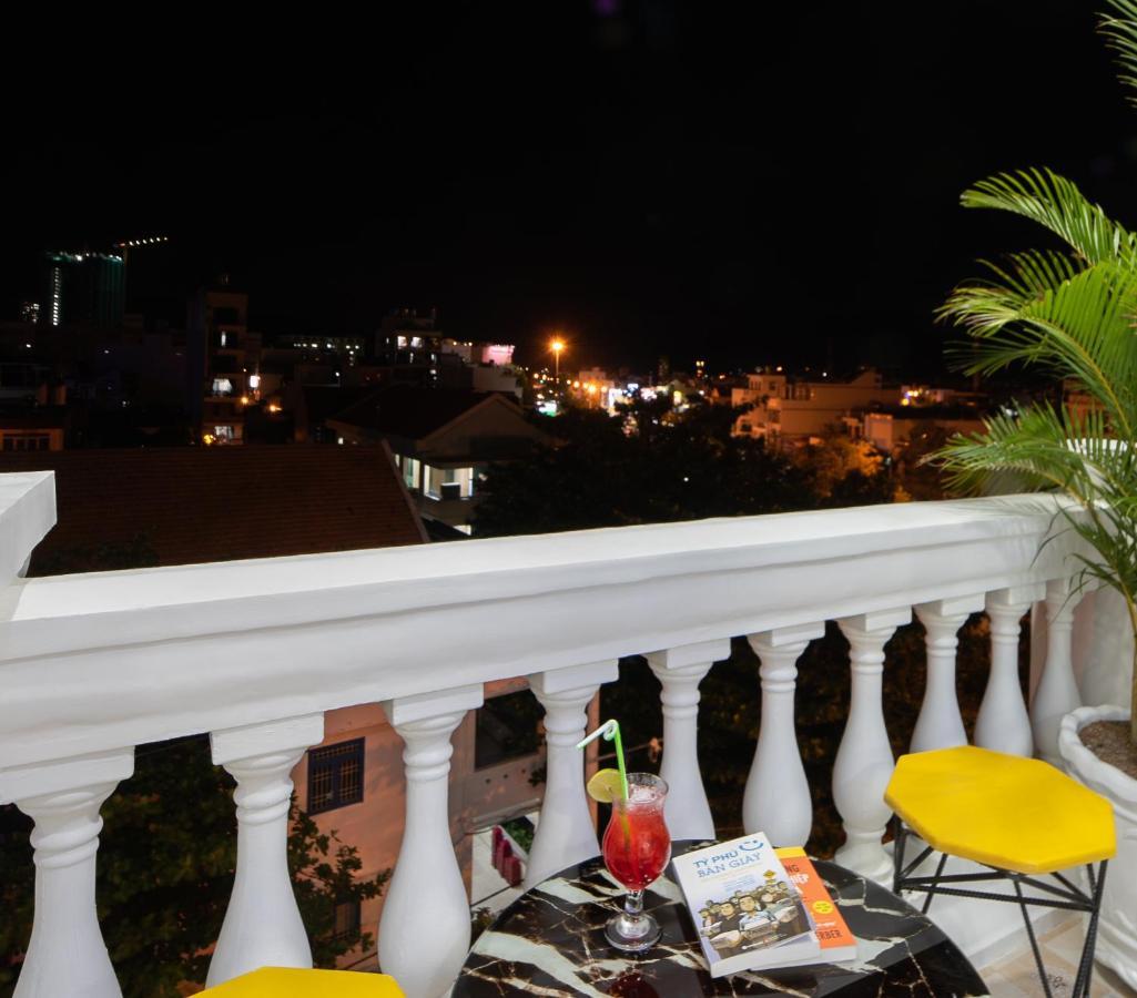 Uy Duong Hotel & Apartment - Nha Trang Exteriör bild
