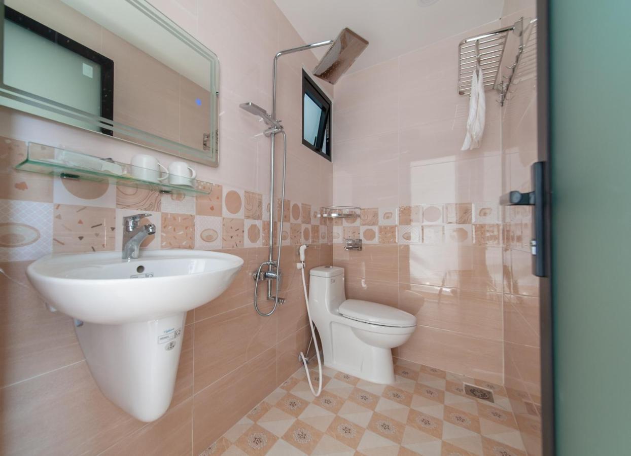 Uy Duong Hotel & Apartment - Nha Trang Exteriör bild