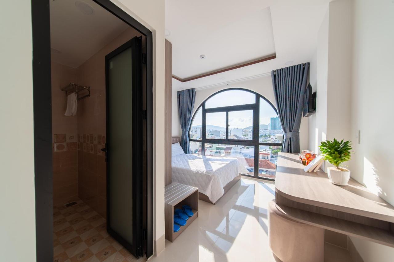 Uy Duong Hotel & Apartment - Nha Trang Exteriör bild