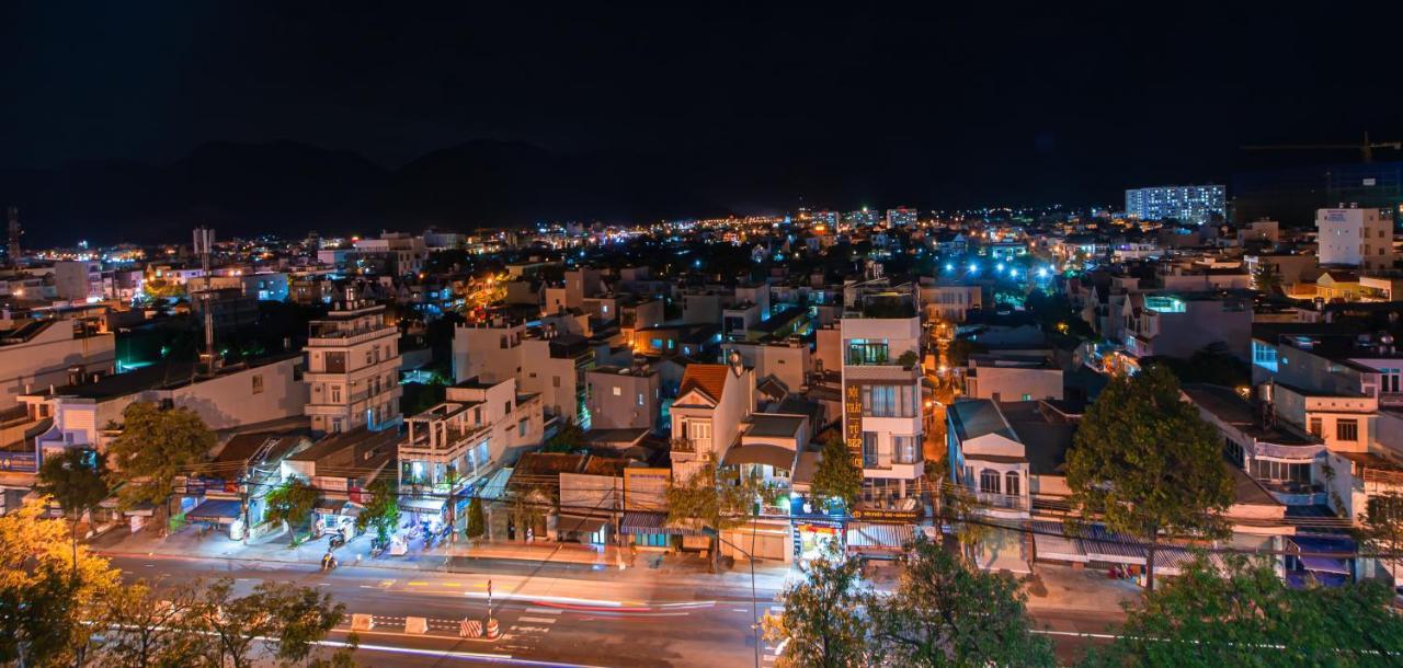 Uy Duong Hotel & Apartment - Nha Trang Exteriör bild