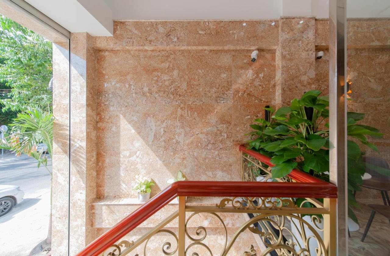 Uy Duong Hotel & Apartment - Nha Trang Exteriör bild